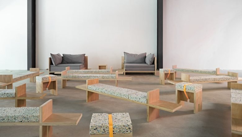 以汉字为灵感的草子头长凳 – STUDIO8