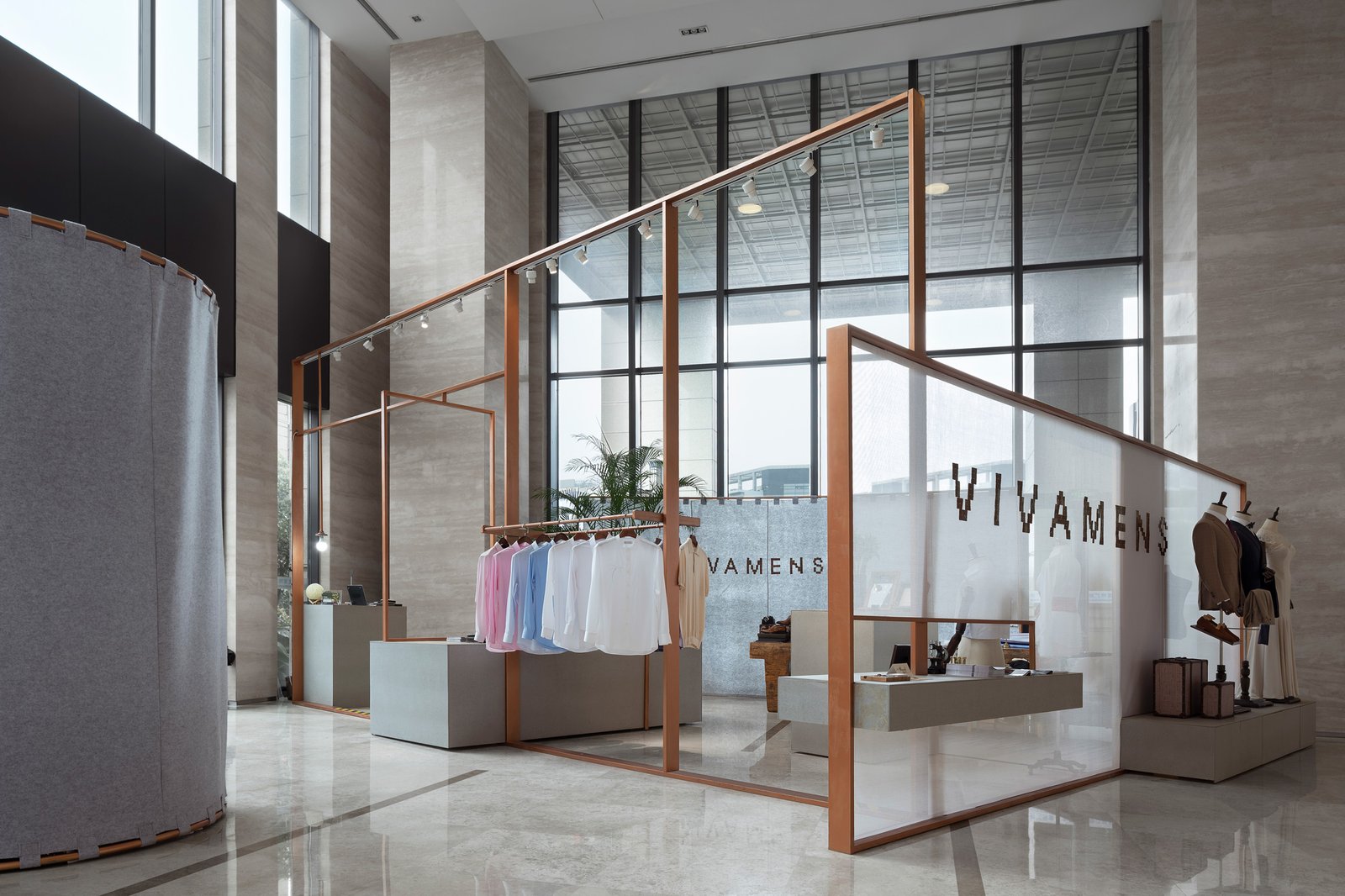 材质对比 x 极简精神 – Vivamens 展厅 by SHARK&SHARK