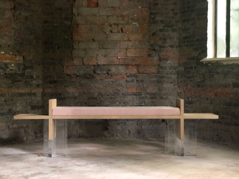 以汉字为灵感的草子头长凳 – STUDIO8