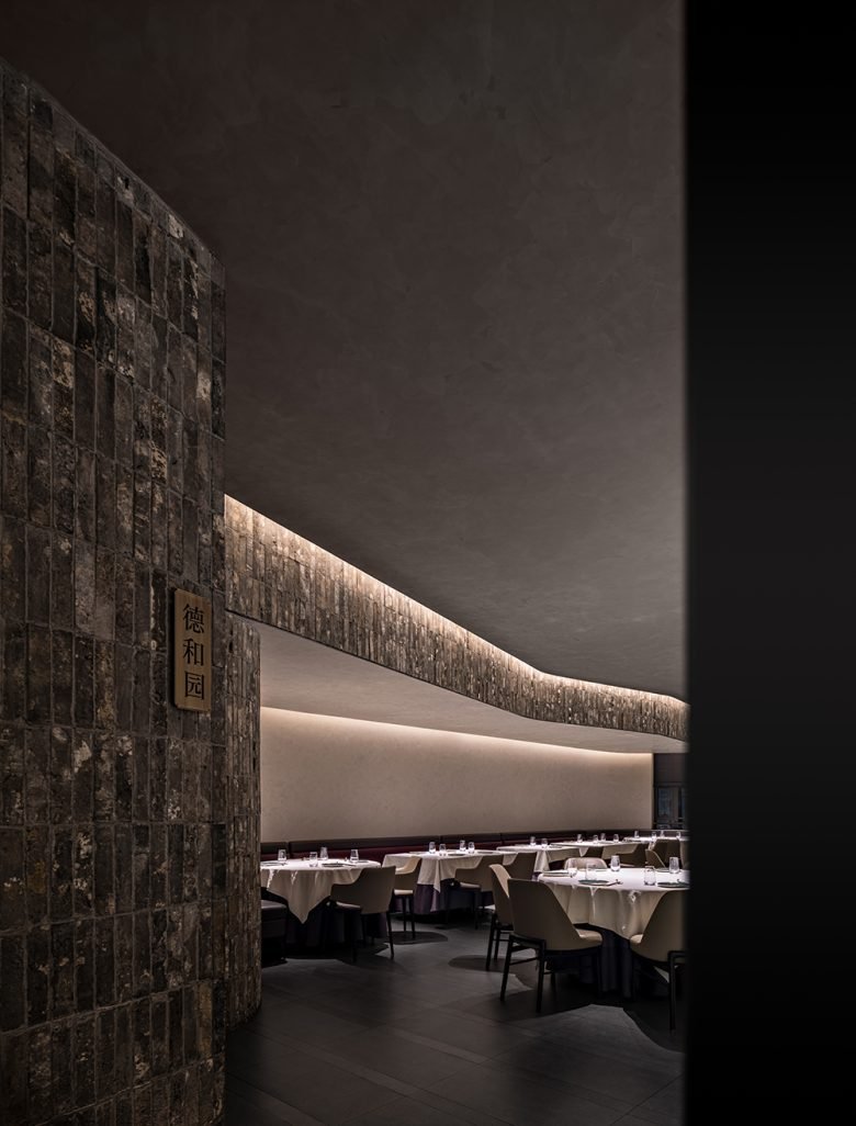 四季民福烤鸭店 ( 外白渡桥店) 四季民福烤鸭店 (外白渡桥店)