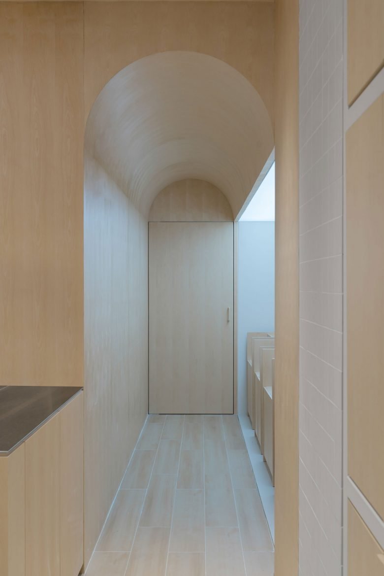 Ufotable Cafe 由 Non Studio Design & Research 设计 Ufotable Cafe 由 Non Studio Design & Research 设计