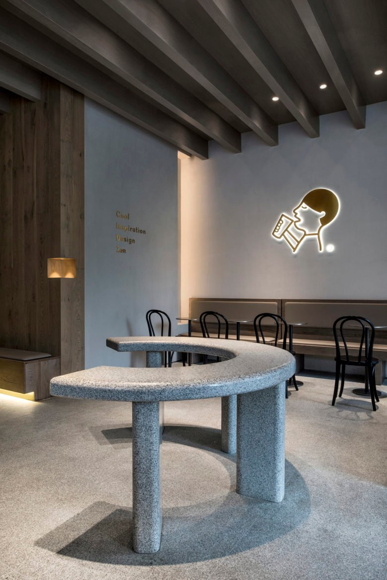 喜茶位于南宁万象城 by BloomDesign