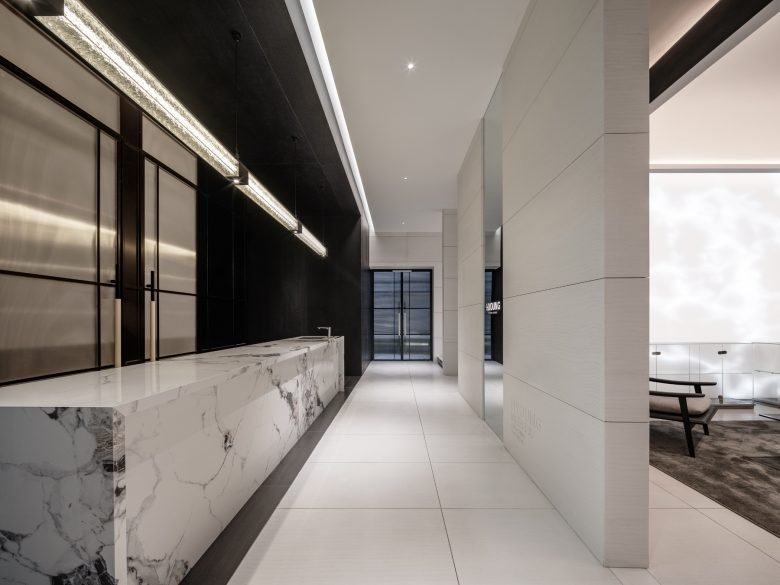 JACKY.W 设计的 HYOUNG JACKY.W 设计的 HYOUNG