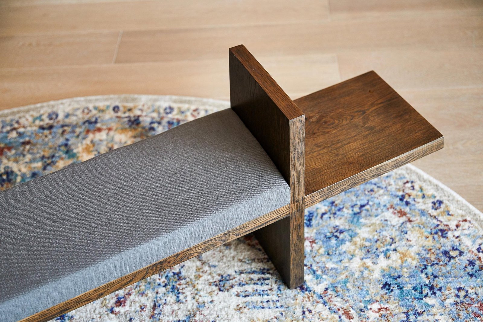 以汉字为灵感的草子头长凳 – STUDIO8