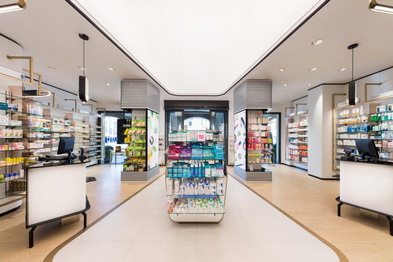 FARMACIA SELLA（意大利贝加莫）由 AMlab 设计