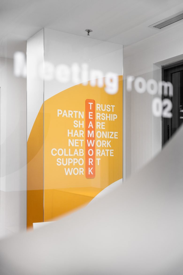 令人惊叹的办公室——不是太大,但很困难,令人惊叹。 令人惊叹的办公室——不是太大,但很困难,令人惊叹。