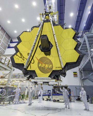 认识一下 JWST 高级项目科学家兼 LGBTQ+ 天文学家倡导者 Jane Rigby 认识一下 JWST 高级项目科学家兼 LGBTQ+ 天文学家倡导者 Jane Rigby