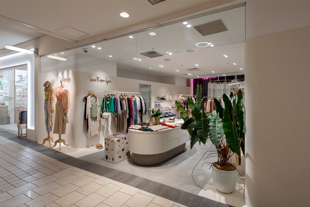 Sea Room lynn Osaka EST 由 Log.design 设计，大阪 – 日本