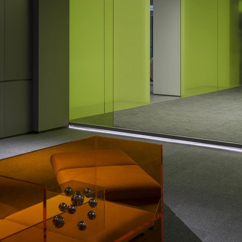 #7 办公室陈列室