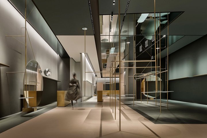 1 Domani WOR 旗舰店，中国深圳