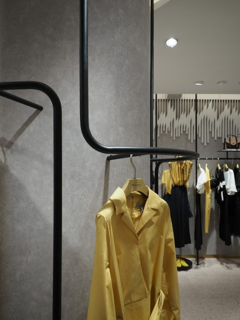 杭州潮水时装店