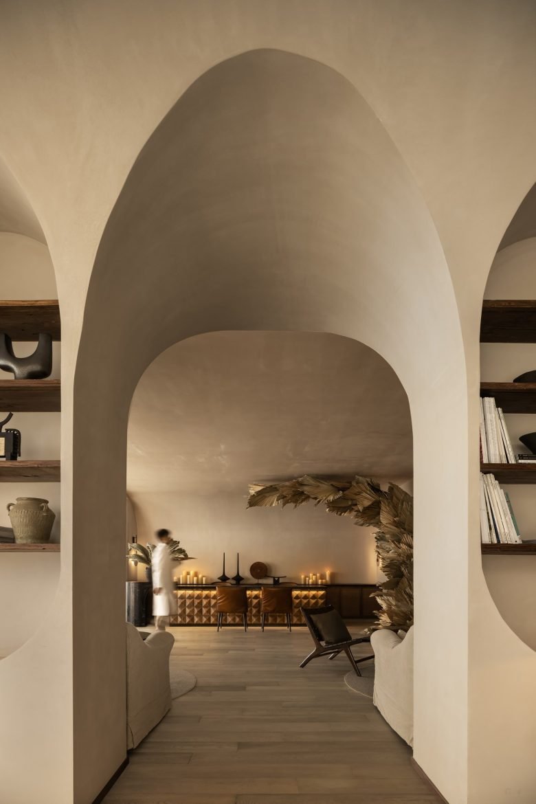 Yue Bo Ban Shan Hotspring Hotel