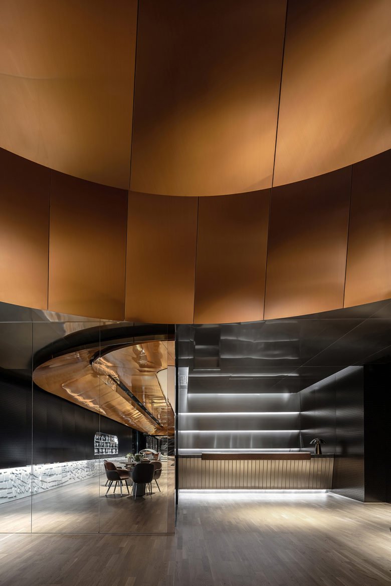 Karv One Design × 龙湖地产:以光年之旅概念畅想未来城市 Karv One Design × 龙湖地产:以光年之旅概念畅想未来城市