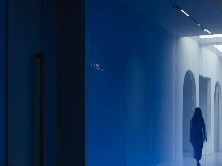 村 FF 杨雪婉 l 爱是色彩 – 木石摄影艺术空间