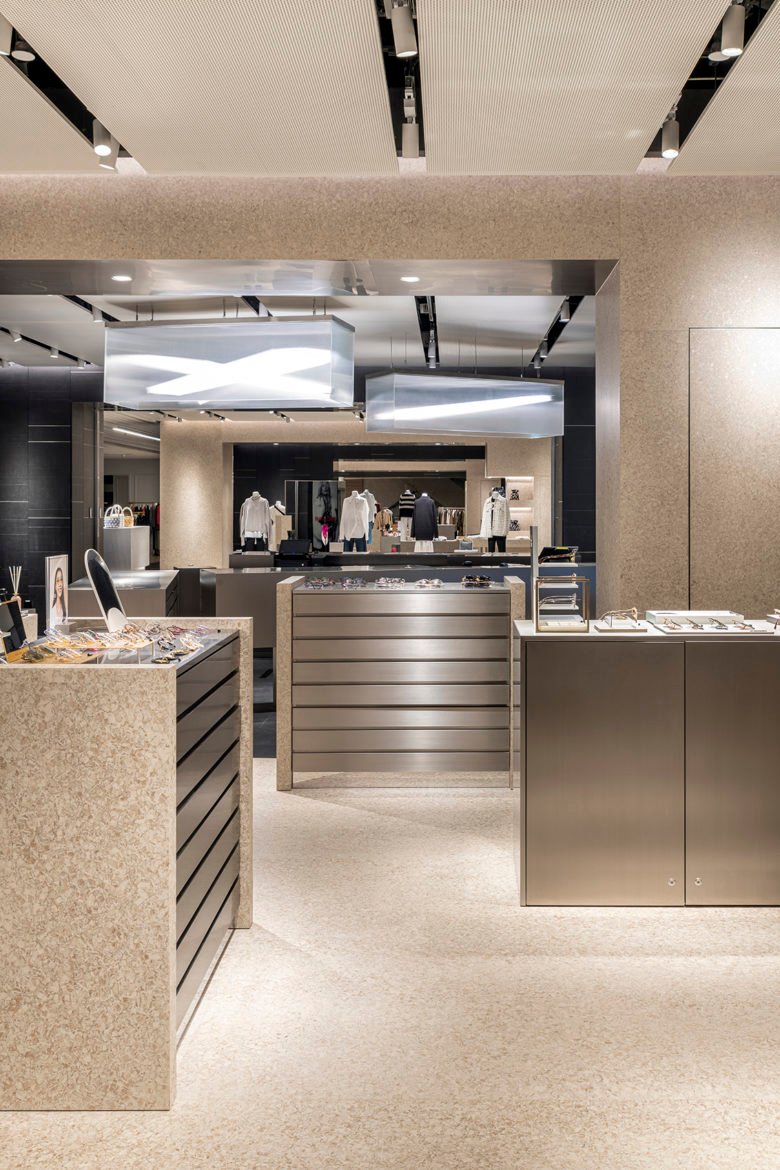 节奏、几何与空间：Réel 当代时尚，上海