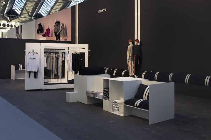 10 天在 Soft Architecture 设计的商店家具中购物,阿姆斯特丹 – 荷兰 10 天在 Soft Architecture 设计的商店家具中购物,阿姆斯特丹 – 荷兰