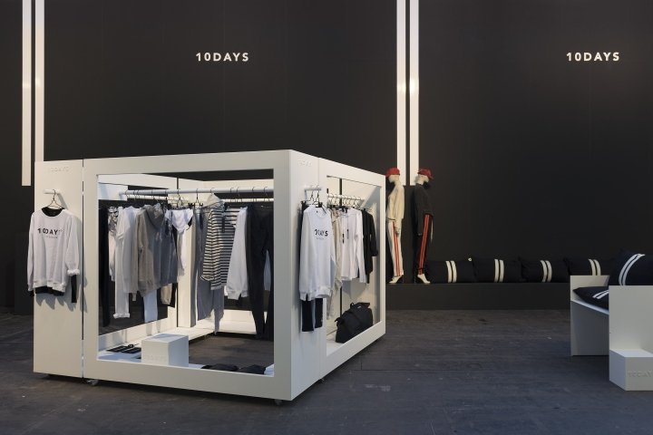 10 天在 Soft Architecture 设计的商店家具中购物,阿姆斯特丹 – 荷兰 10 天在 Soft Architecture 设计的商店家具中购物,阿姆斯特丹 – 荷兰