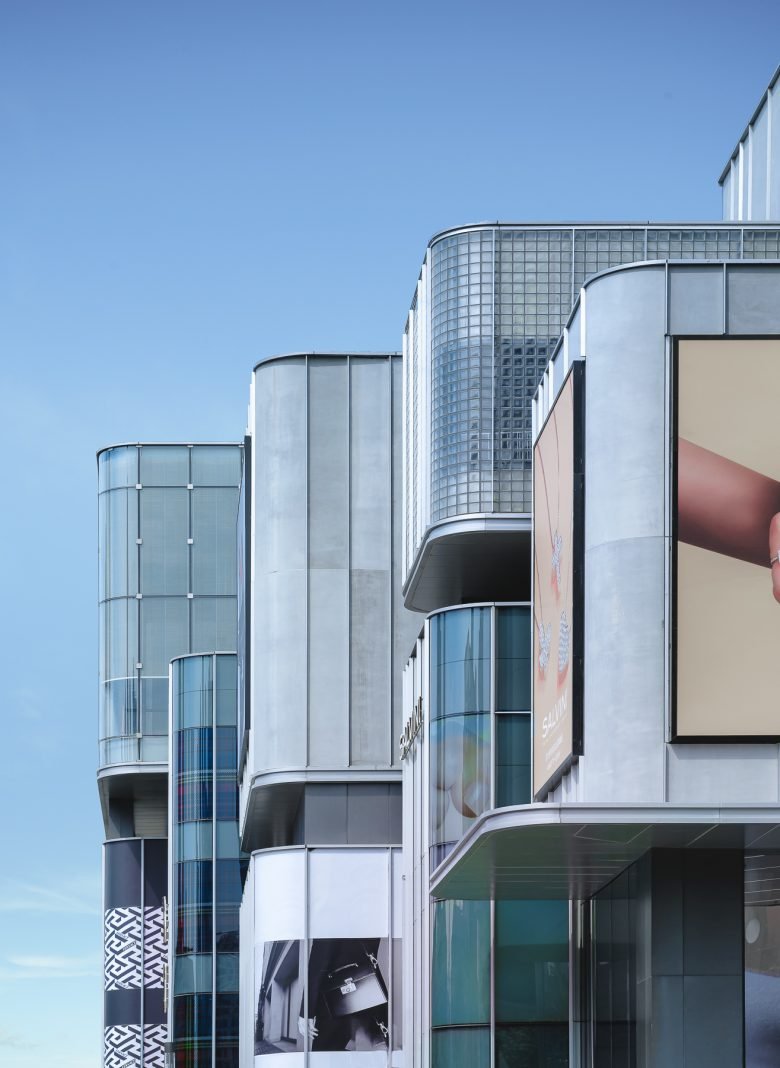 中信广场装修 | 像素中的像素：让历史悠久的商业角焕然一新