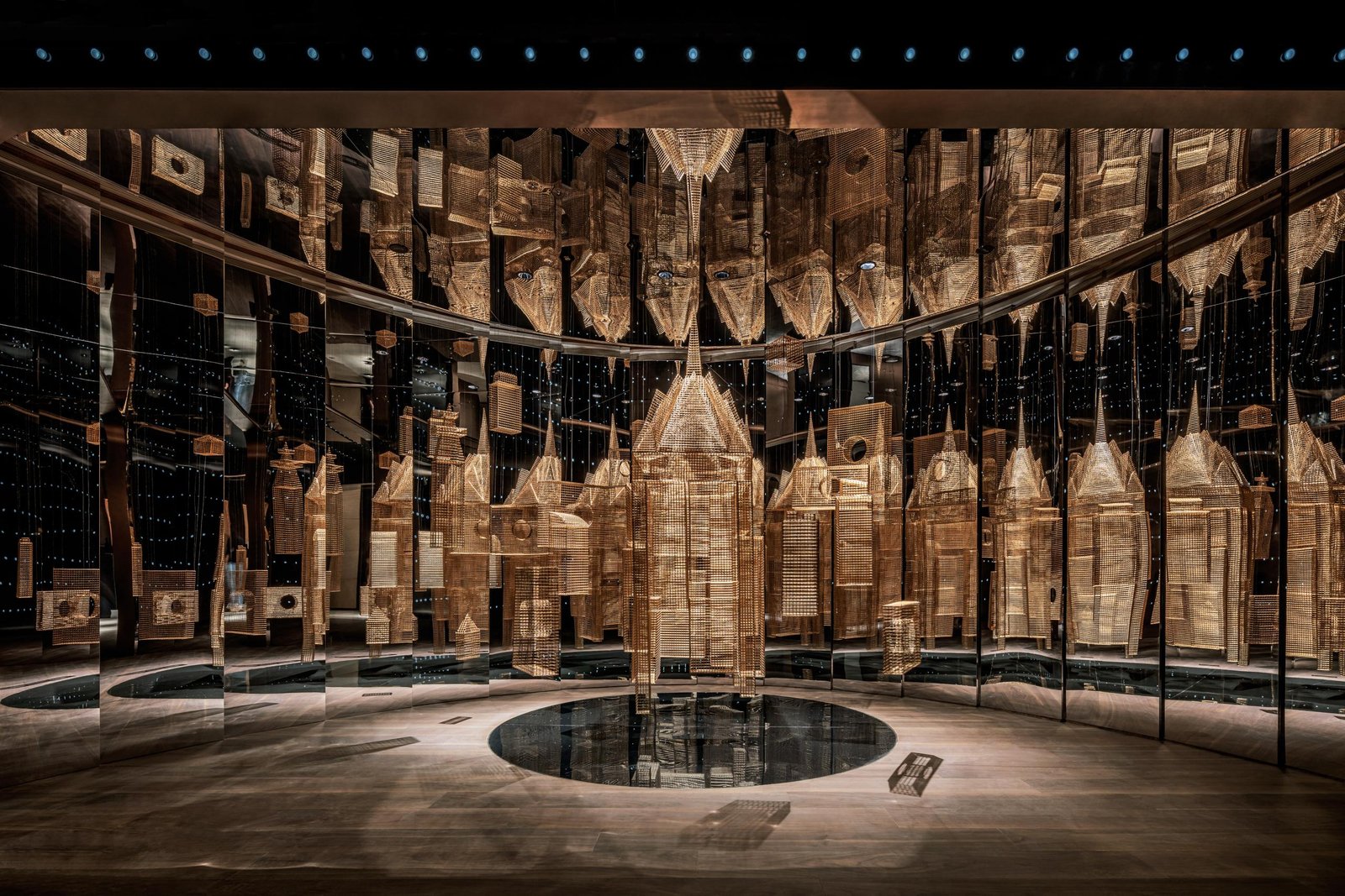 豪宅 | 51 楼的天空之河