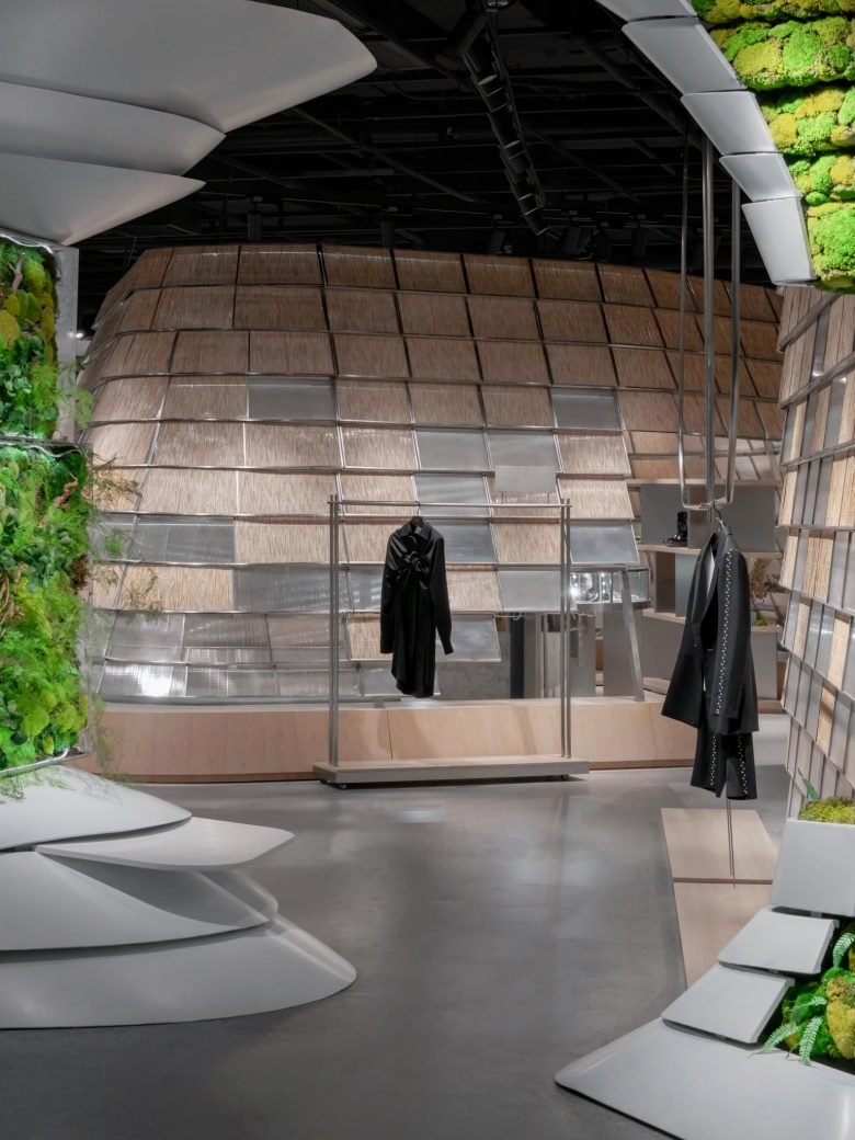 TFD 中国深圳旗舰店 by PMT Partners