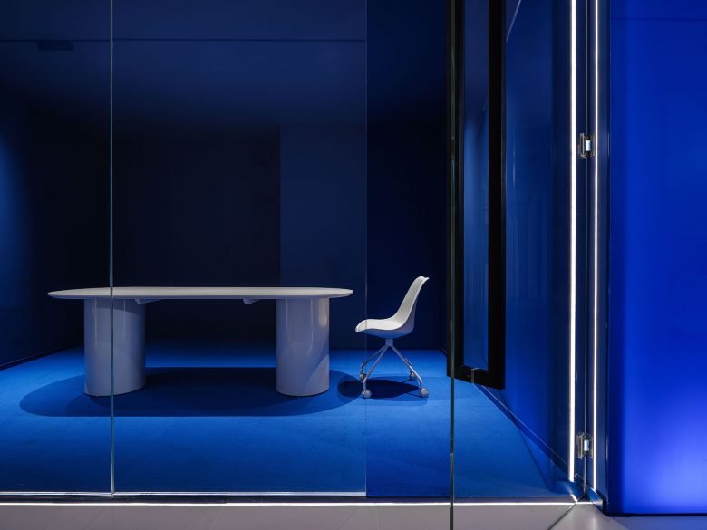 村 FF 杨雪婉 l 爱是色彩 – 木石摄影艺术空间