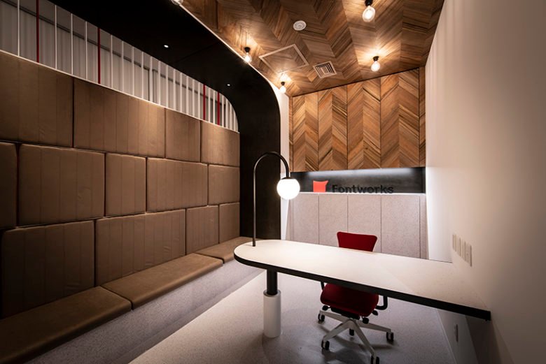 Fontworks Inc. 让“角色更自由”。 Fontworks Inc. 让“角色更自由”。