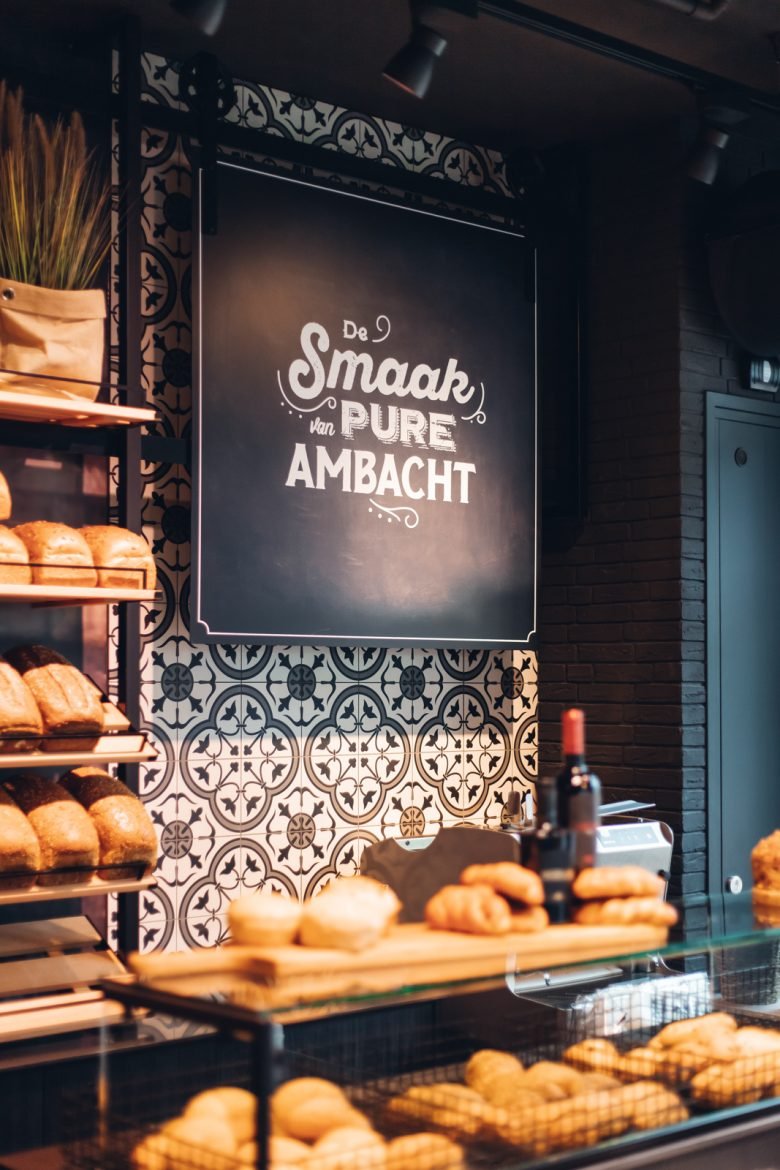 现代荷兰面包店设计 | 黑与白