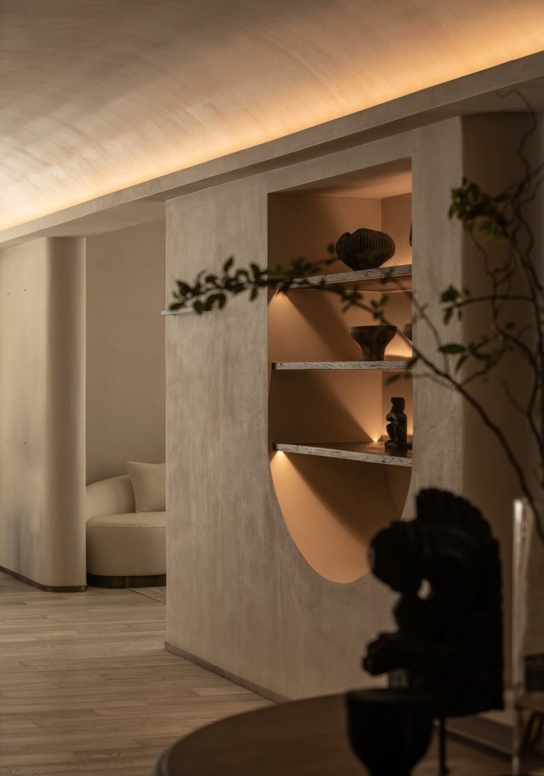 Yue Bo Ban Shan Hotspring Hotel