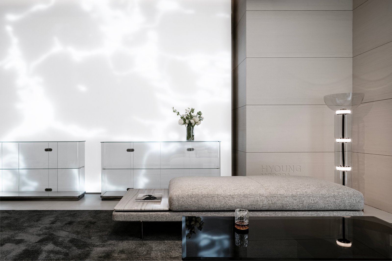 JACKY.W 设计的 HYOUNG JACKY.W 设计的 HYOUNG