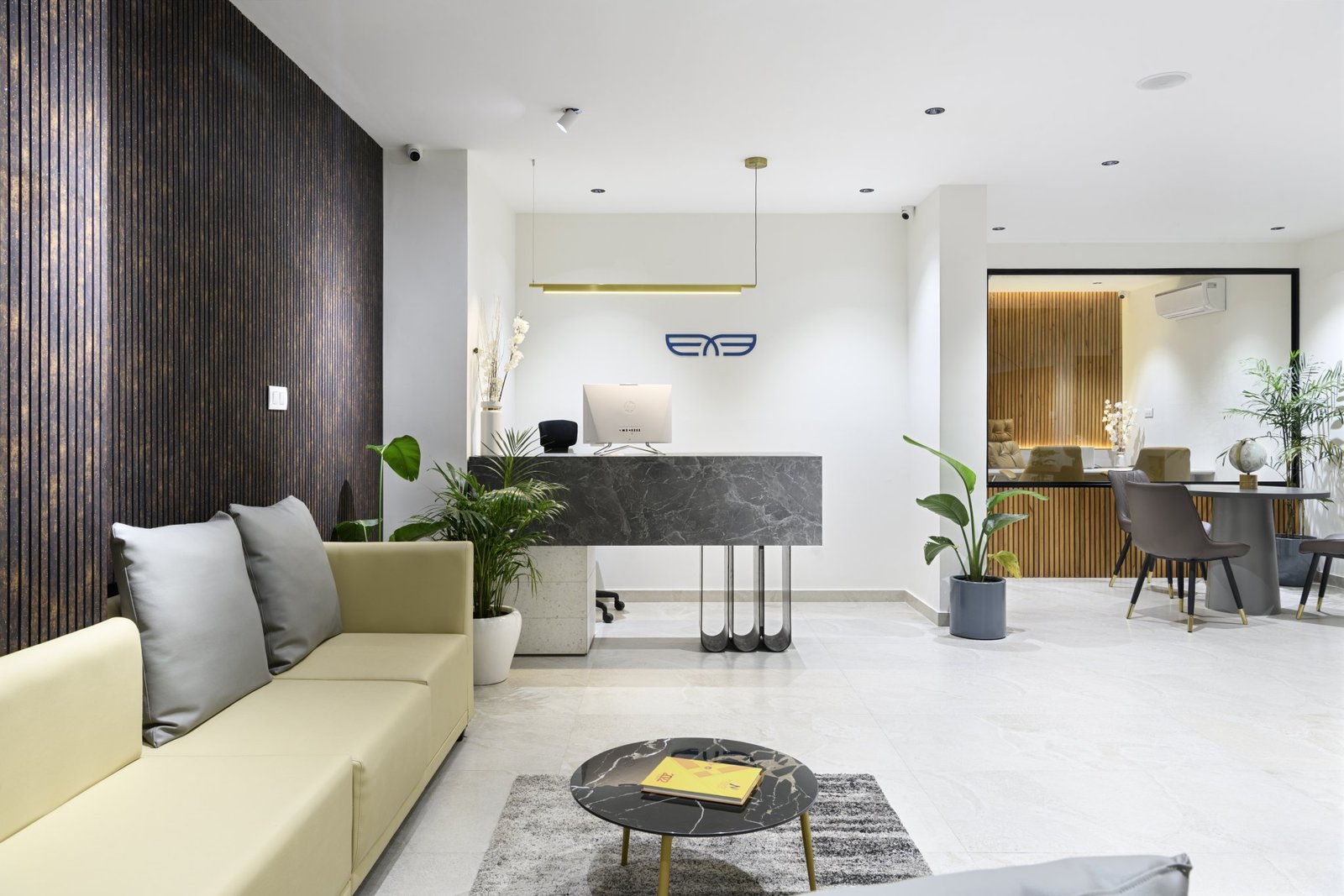 由 ARTYSTRY 设计师设计的 MAP 海岸顾问 由 ARTYSTRY 设计师设计的 MAP 海岸顾问