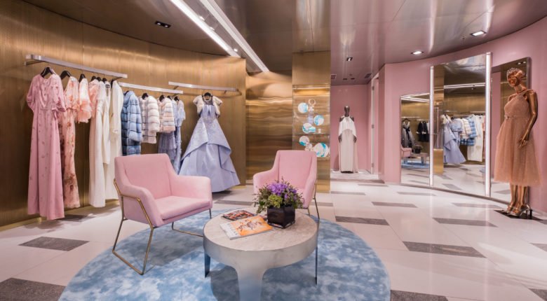 Studio Four IV 推出 Harvey Nichols 香港购物体验