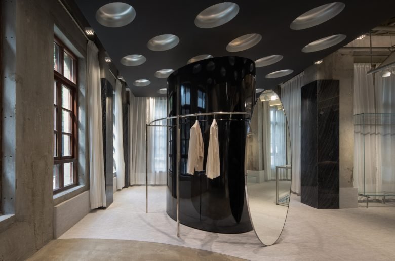 LOOKNOW 武汉旗舰店，室内设计由上海 Sò Studio 设计