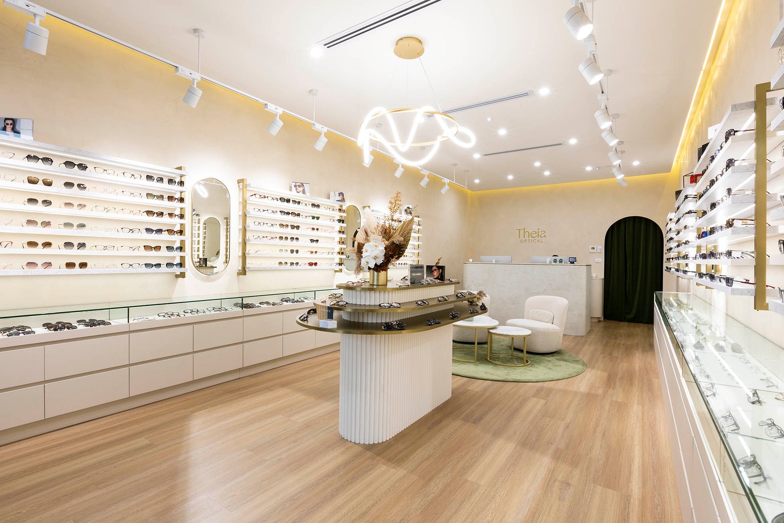 Theia 光学，五坞站