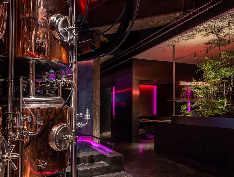 在。X：王烧烤和平里店餐饮空间策略设计