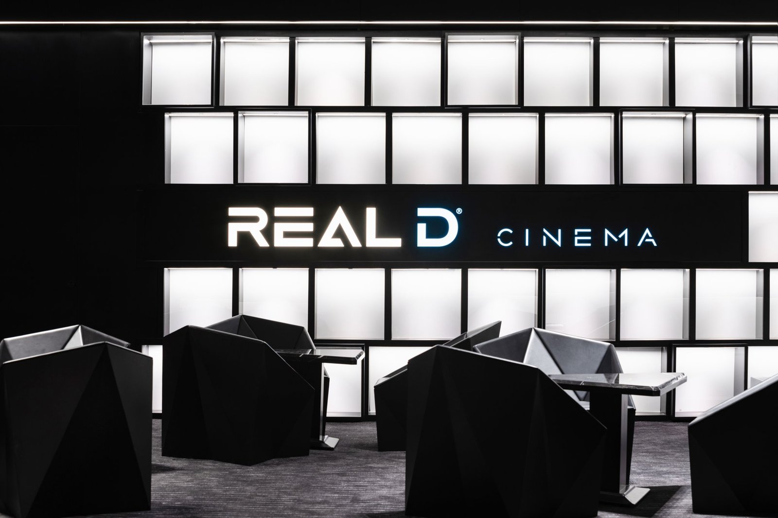 奥斯卡影院——郑州盛龙国际中心