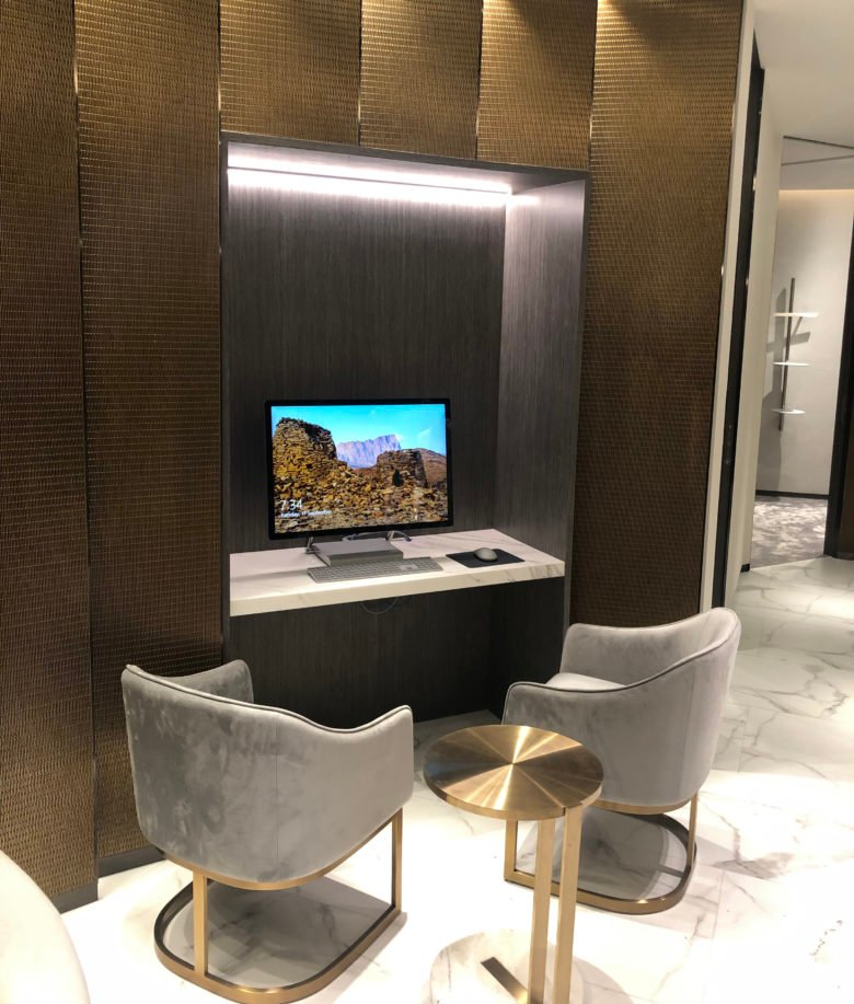 Studio Four IV 推出 Harvey Nichols 香港购物体验