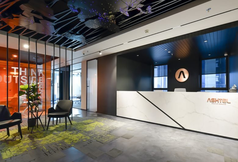 阿什特尔集团总部位于迪拜谢赫扎耶德路拉蒂法塔