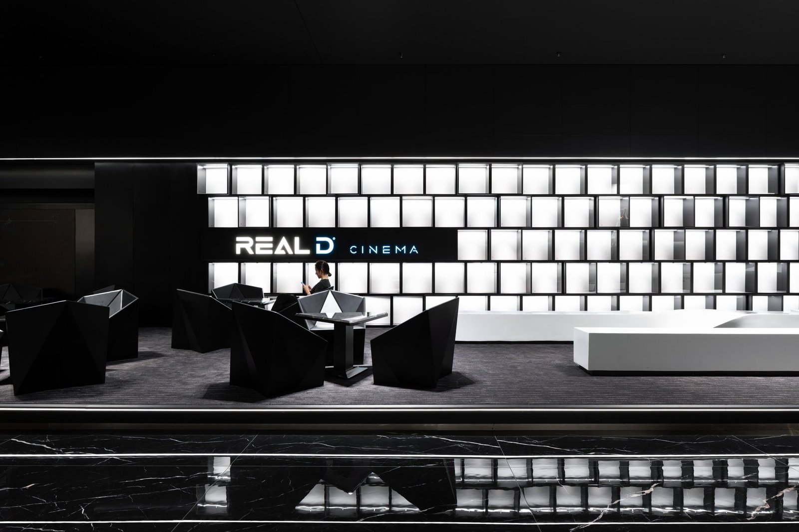 奥斯卡影院——郑州盛龙国际中心