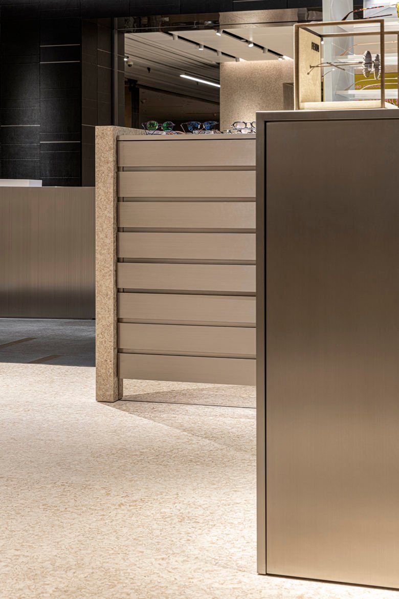 节奏、几何与空间：Réel 当代时尚，上海