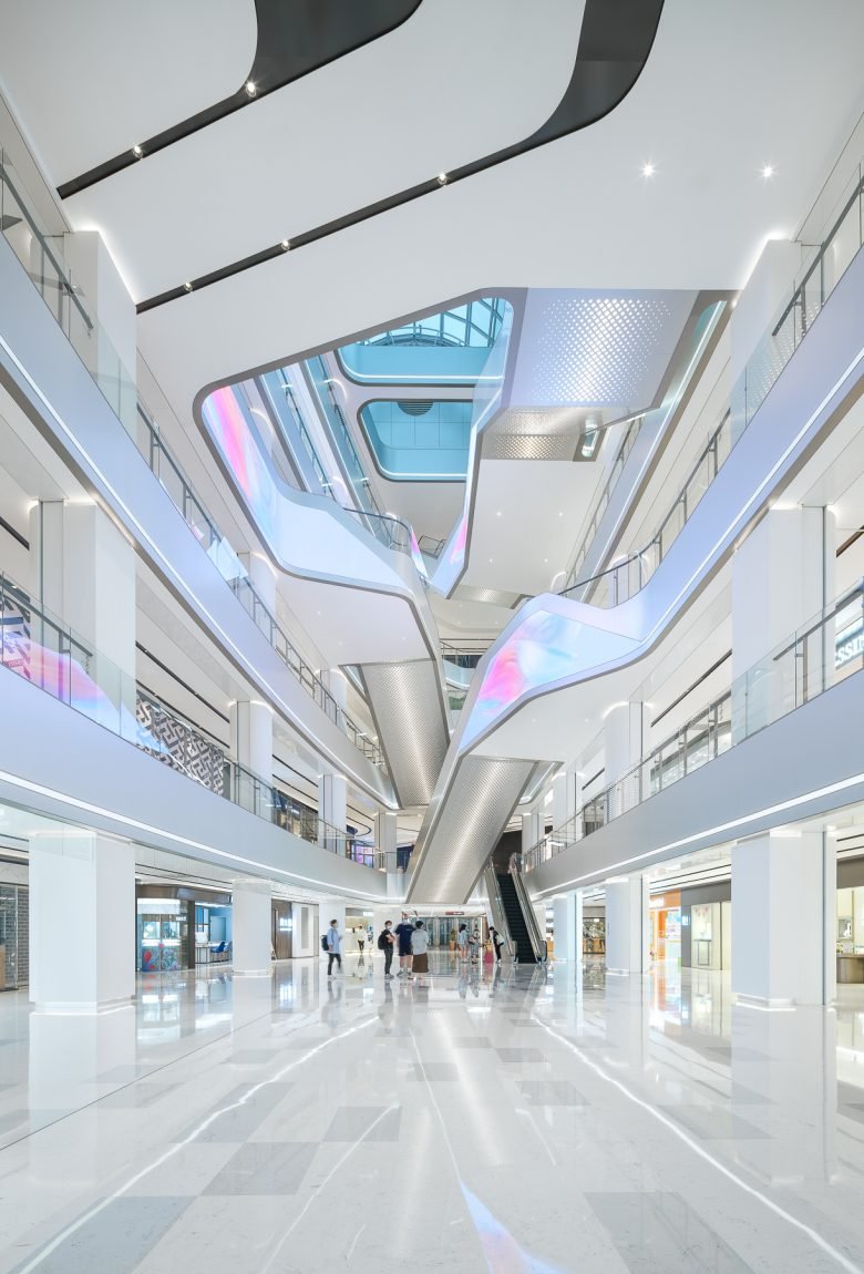 中信广场装修 | 像素中的像素：让历史悠久的商业角焕然一新