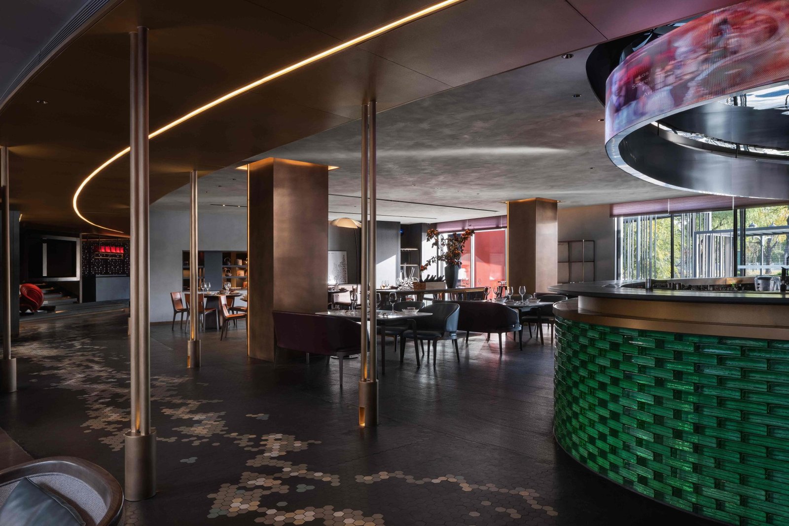 诗酒（索拉纳）