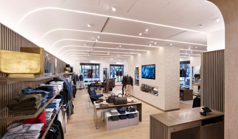 杰弗里·哈奇森建筑事务所设计的新彼得·米勒商店向芝加哥建筑致敬