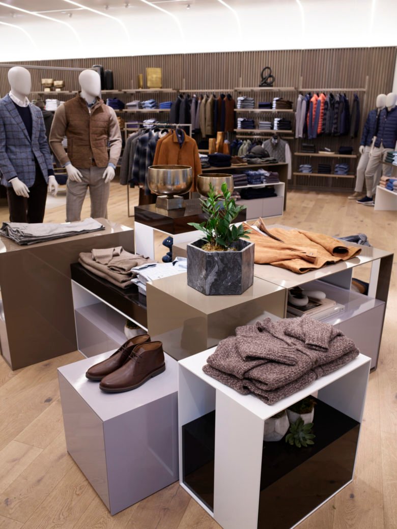 杰弗里·哈奇森建筑事务所设计的新彼得·米勒商店向芝加哥建筑致敬