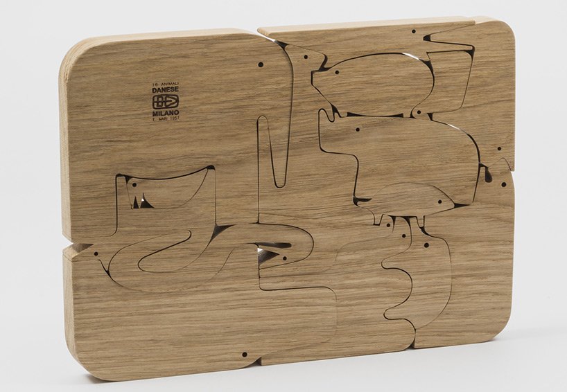 汉斯·乌尔里希·奥布里斯特 (hans ulrich obrist) 讨论米兰三年展恩佐·马里 (enzo mari) 展览的策展