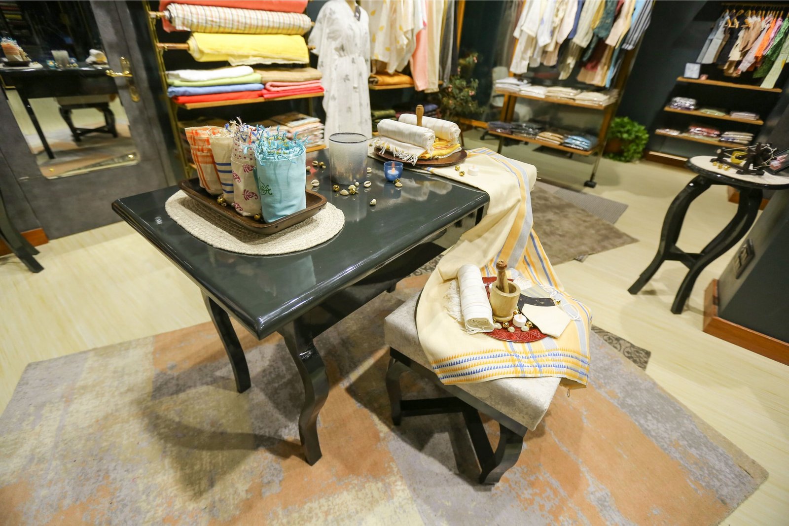 SPUN——卡迪布商店 SPUN——卡迪布商店