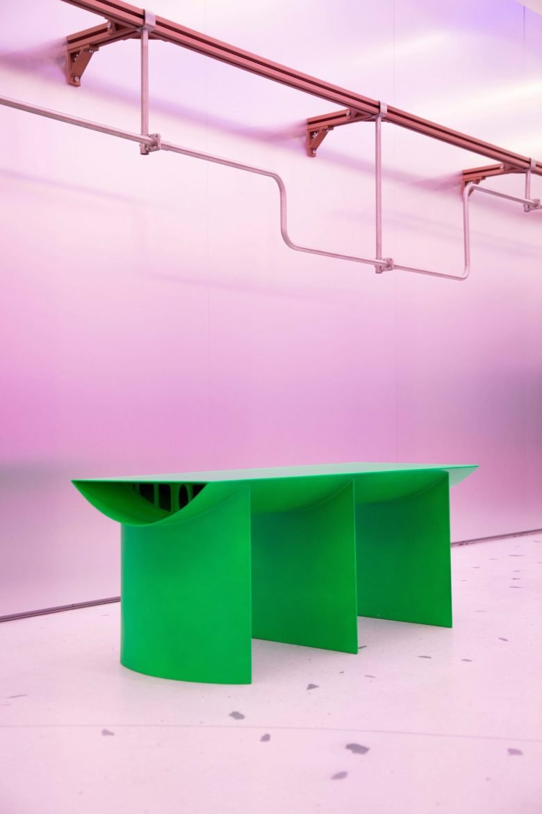 反映工作室商店