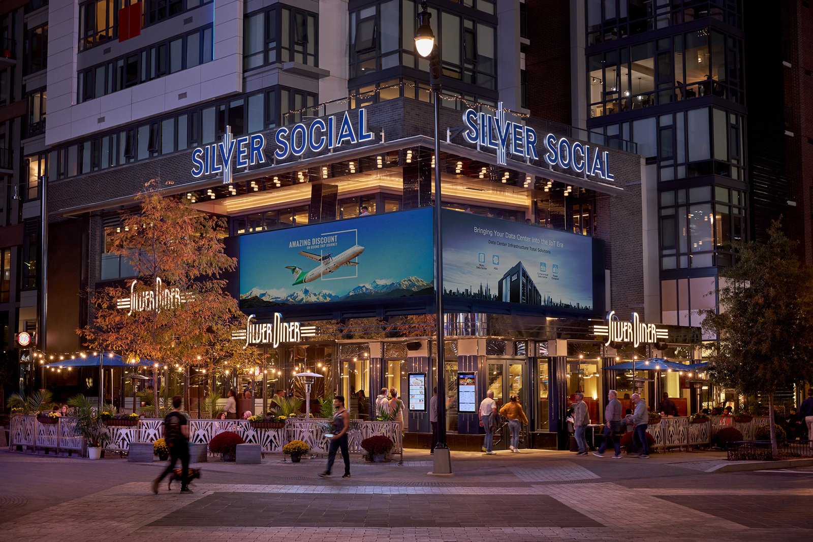 银色晚餐棒球场 银色晚餐棒球场