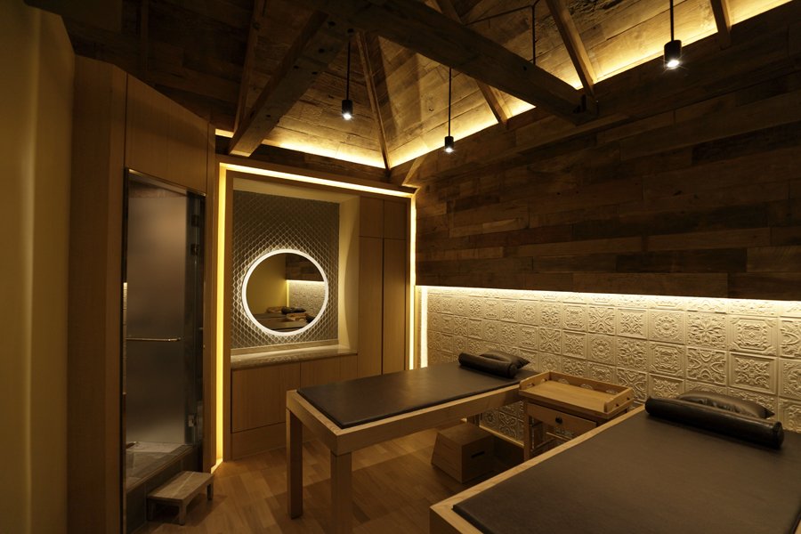 PUBLIC  BEAUTY – DESIGN SUBJECT 假時空間 (false space-time)