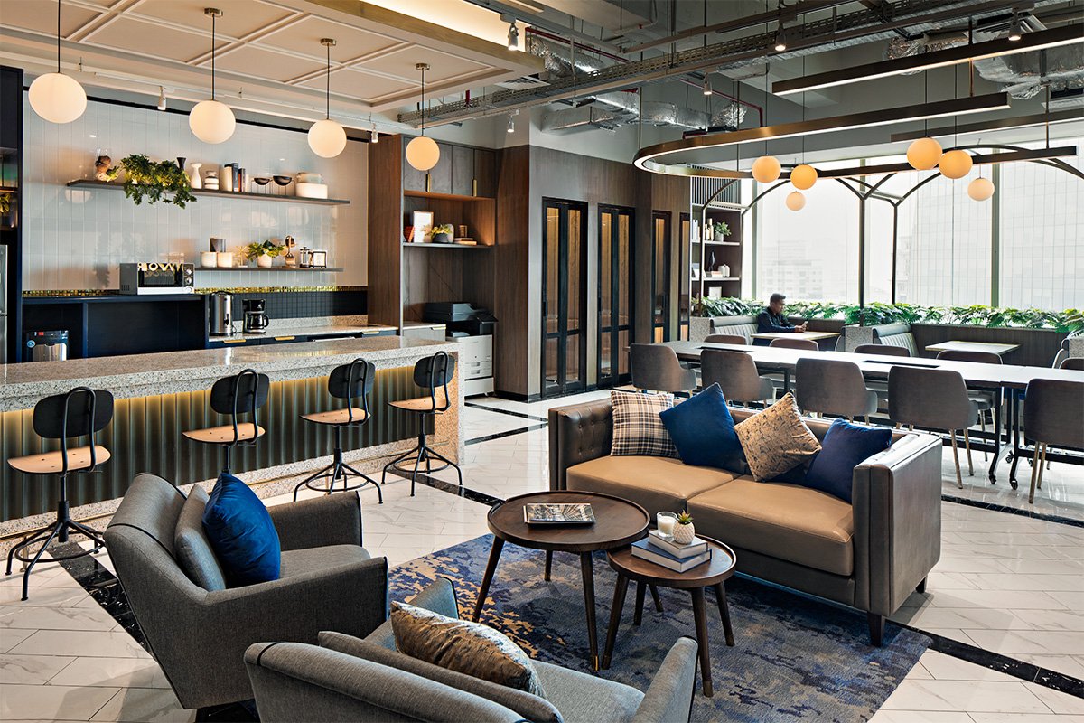 从传统办公室转移到有趣且多功能的工作空间 从传统办公室转移到有趣且多功能的工作空间