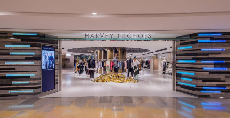 Studio Four IV 推出 Harvey Nichols 香港购物体验